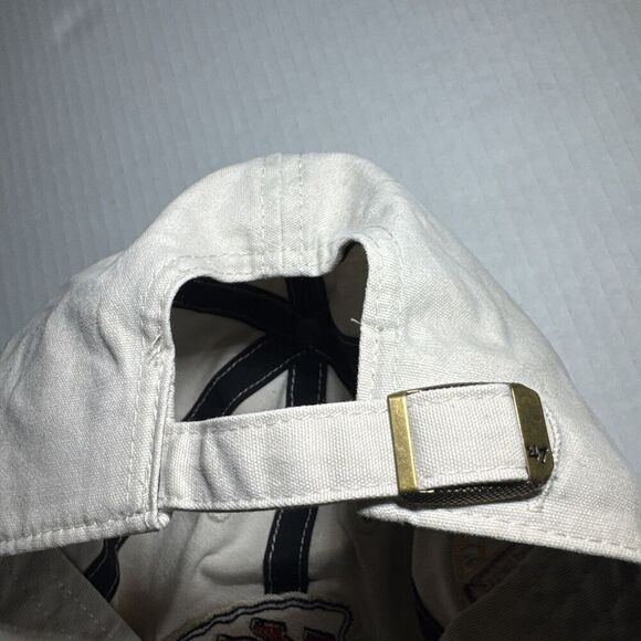 Kansas City Chiefs Cream/Red Hat, Button Close - Picture 7 of 7